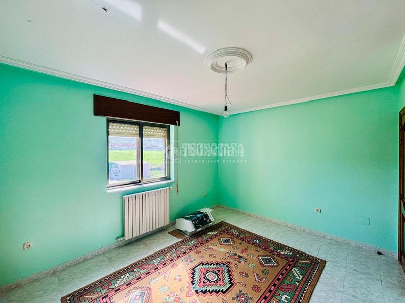 Foto b3e29b15-9d6d-4806-ac71-edf12499f87a. Casa amb calefacció a Traspinedo