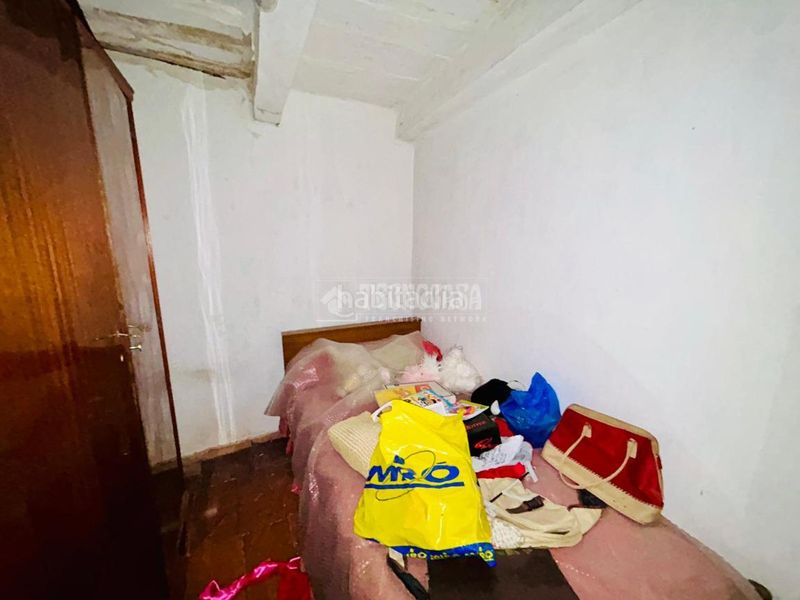 Foto aca44b8c-65a1-4869-9c36-d769db5ab525. Casa aparellada a Camporredondo