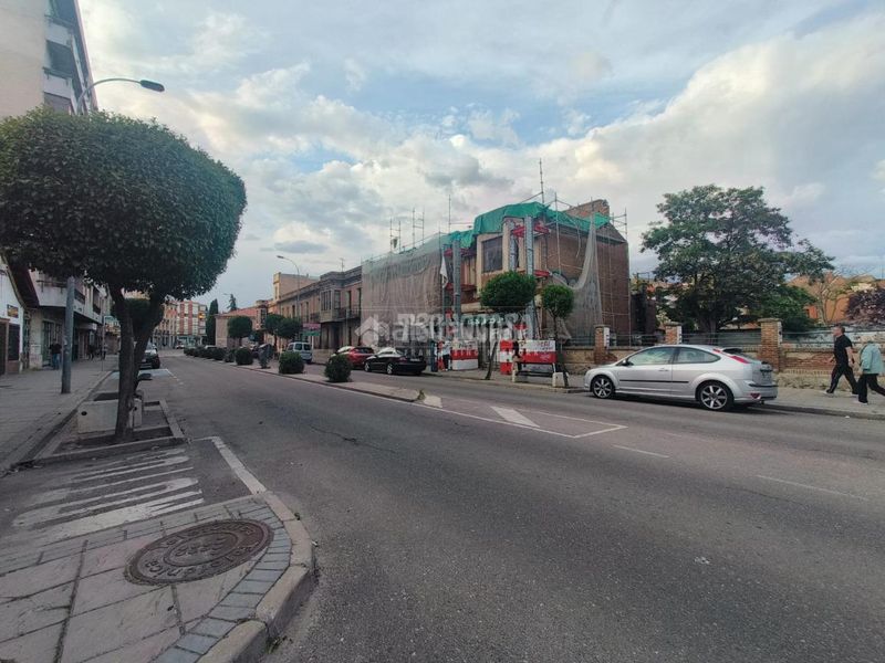 Foto 7ce00899-2550-4a4e-acff-fc7929a88ceb. Aparcament cotxe a Medina del Campo