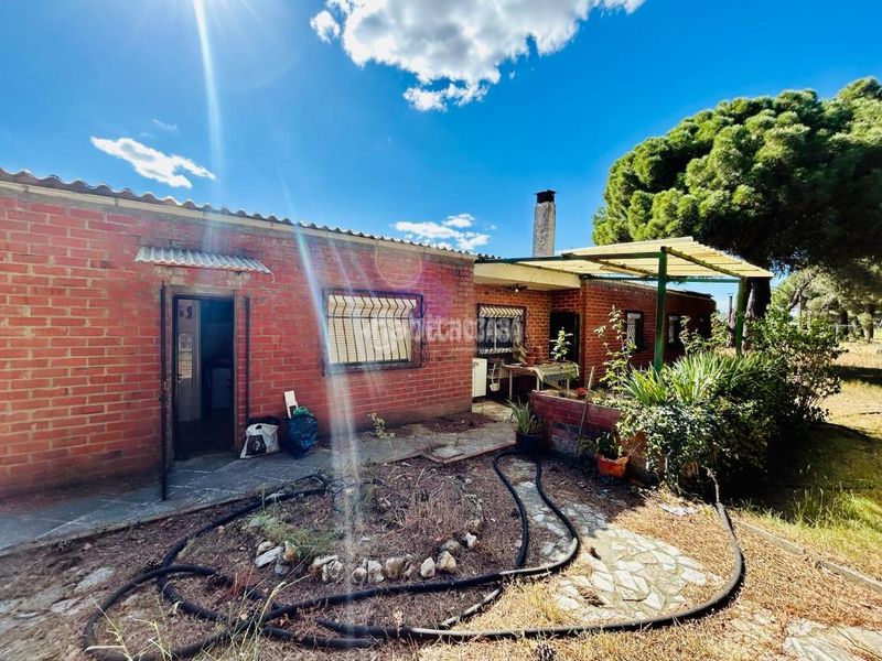 Foto 94de36fa-9107-4800-a37d-81c4281182b4. Casa a Laguna de Duero