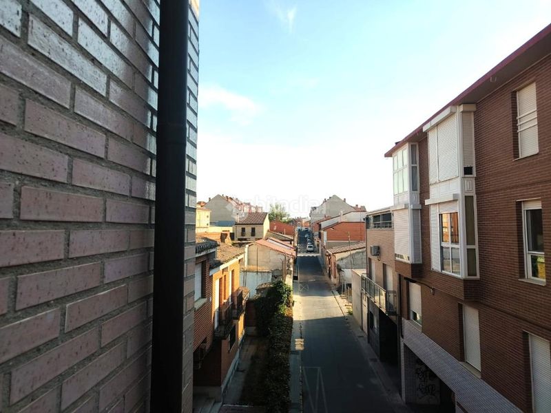 Foto 5425b9ba-3965-4295-93b5-7c561a3d0872. Pis amb aparcament a Medina del Campo