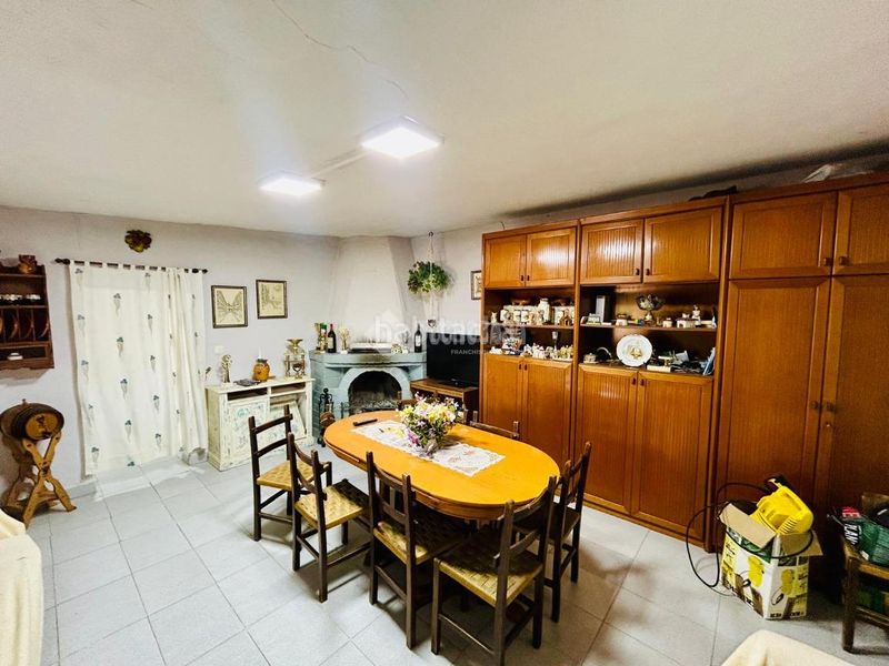 Foto ea3a515f-0d38-4cb6-8925-0c41a1a485be. Casa a Traspinedo
