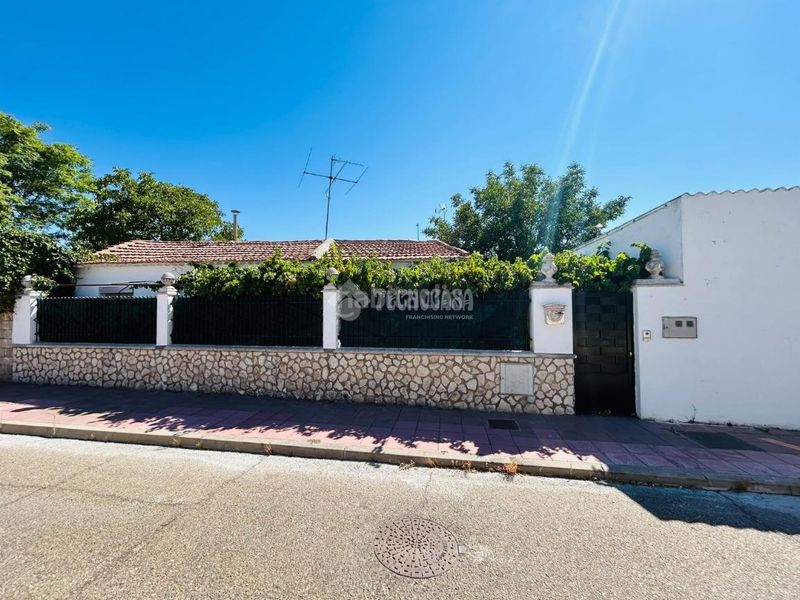 Foto fd3782ae-21a2-4635-8a27-4f9204464105. Casa a Laguna de Duero