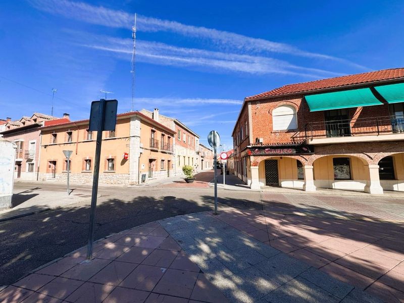 Foto c1a9c740-d19f-4418-b867-e0c5da974ef5. Terreny residencial a Laguna de Duero