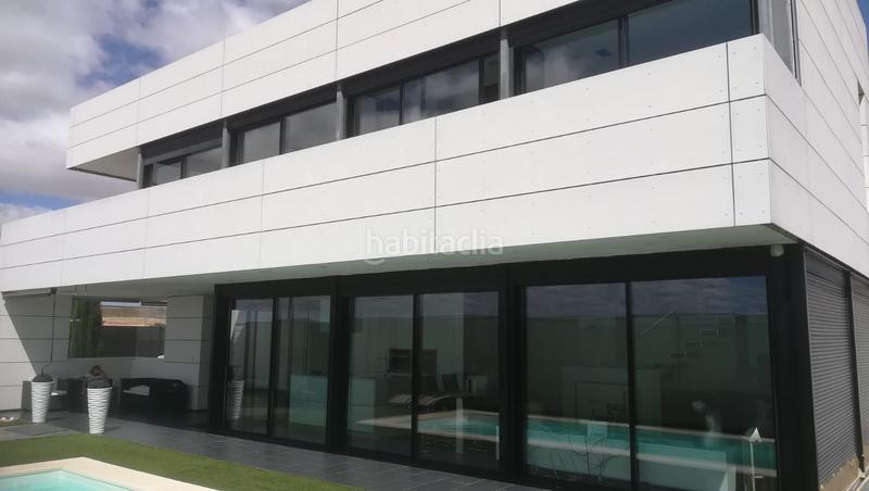 Foto 9dd91375-b4f9-4309-bc07-a5dd20e1a147. Maison avec chauffage piscine dans Roales