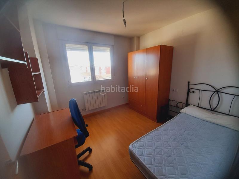 Foto 8631f8d1-b6b4-4ad5-8269-574ecb02c79f. Piso en Los Bloques Zamora