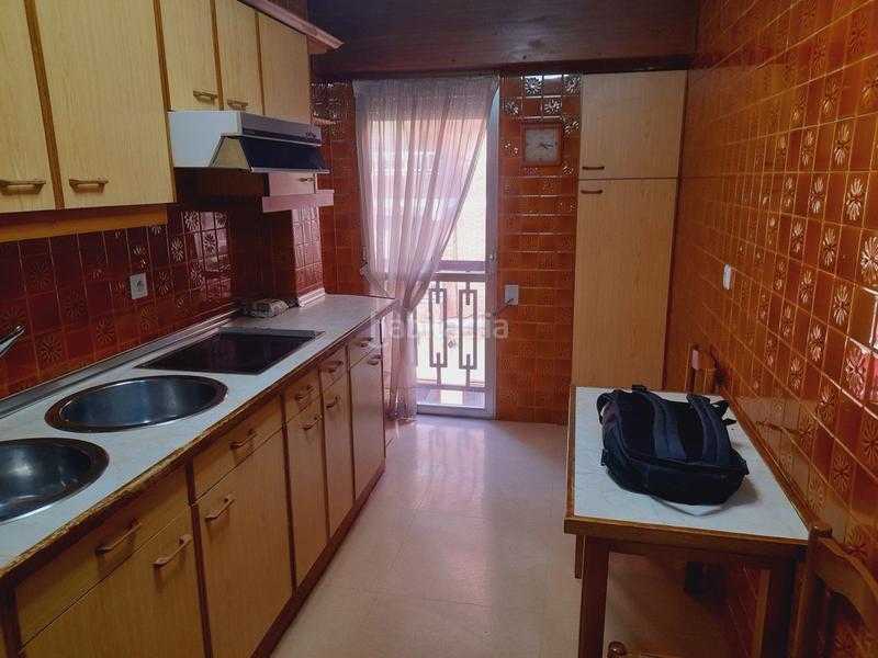 Foto d0160b2d-b702-4a1b-bb7a-157a284877a0. Flat with heating in Casco Antiguo Zamora