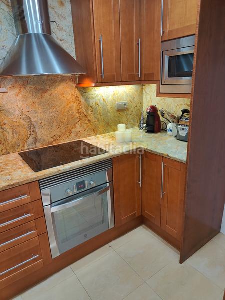 Foto 9e0318f6-99a4-44f8-8e04-42206cad3916. Casa bifamiliare con camino riscaldamento parcheggio in Cambrils