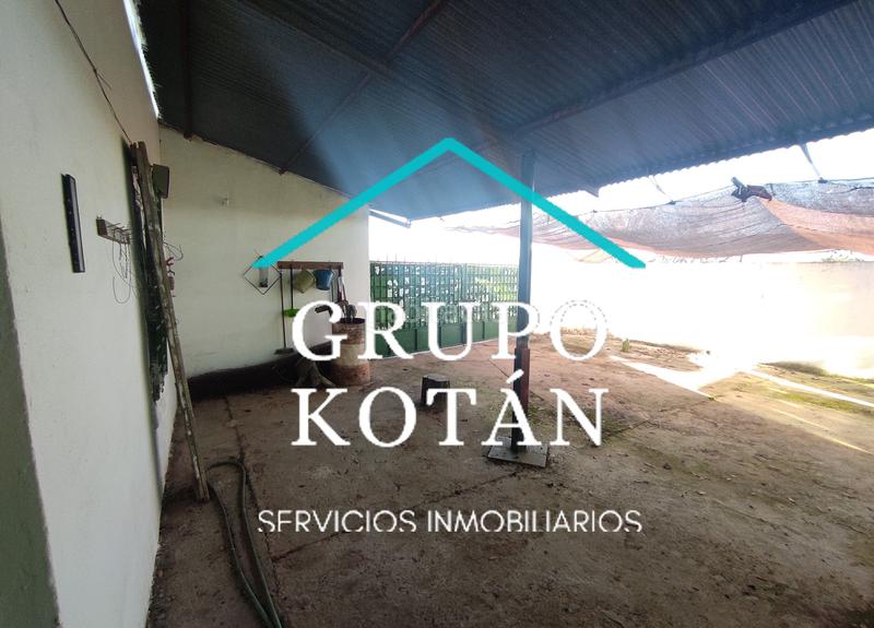 Foto 9ff28a5f-61db-4841-a3f1-de6dd878a173. Masía en avenida del rocio 6 inversión finca rústica regadío olivo sevilla aove en Huévar