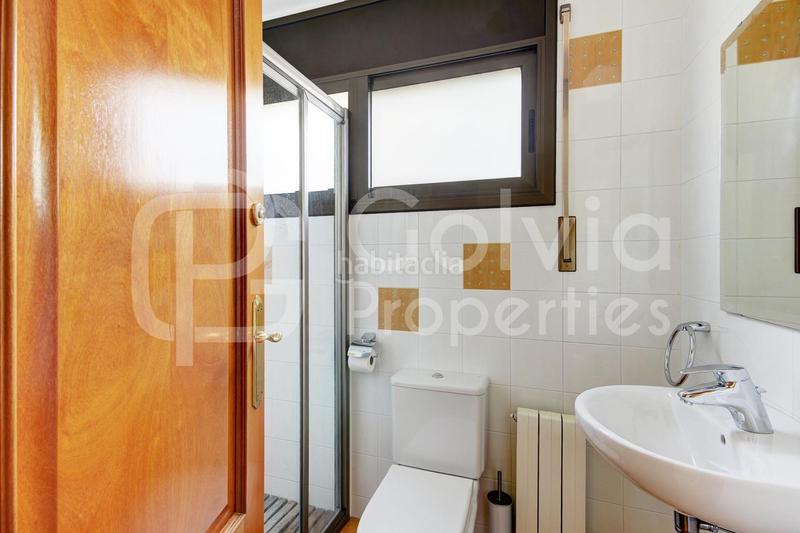 Foto 75e449d7-001e-47e5-8884-89ce53c1959d. Casa impecable distinción en Can Tintorer-Can Tries Gavà