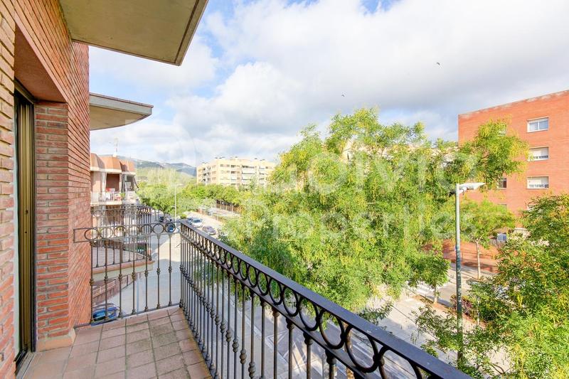 Foto 7a754e6f-adf7-4cb1-b65b-9041d8f88320. Casa impecable distinción en Can Tintorer-Can Tries Gavà