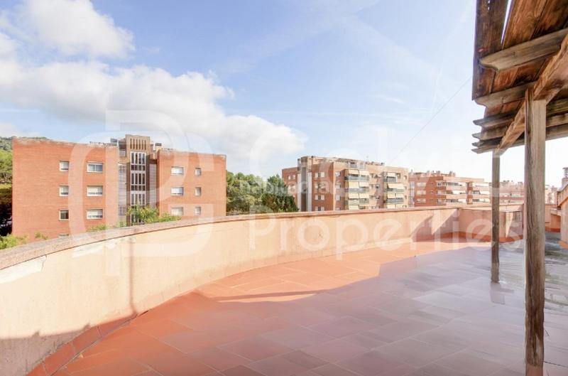 Foto d8f452a8-aebb-4f8f-a2c6-5edb436fdf3a. Casa impecable distinción en Can Tintorer-Can Tries Gavà