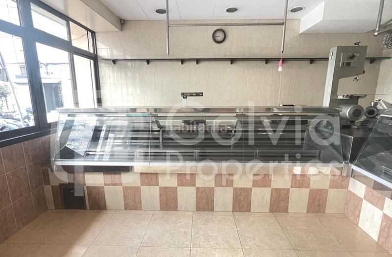 Foto e0a84197-8033-4a51-9b0a-590f2be27e2b. Local comercial tu negocio en marcha en Bellvitge Hospitalet de Llobregat (L´)