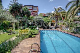 Casa  Maria cristina. Exuberancia salvaje Casa  Maria cristina. Exuberancia salvaje