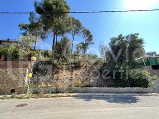 Terreny residencial  Carrer de l'eucaliptus. Terreno en corbera de dalt