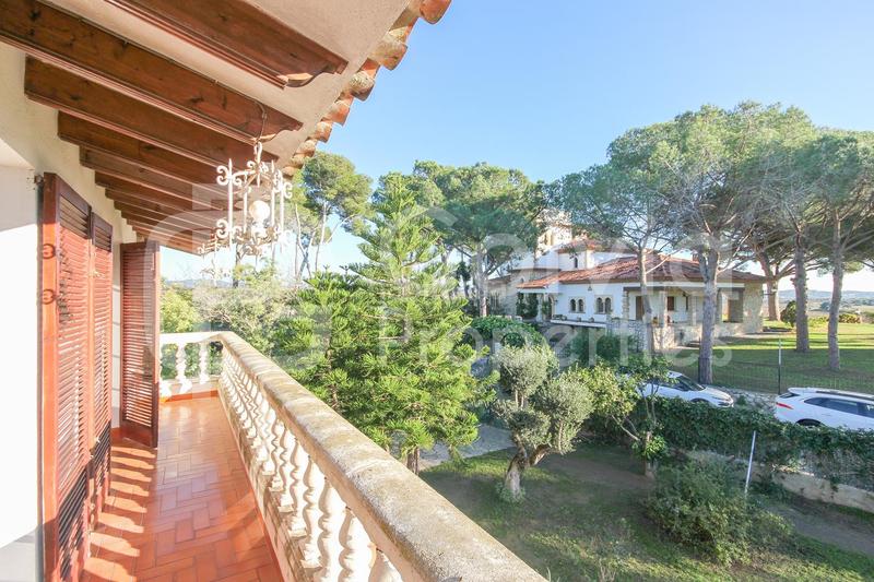 Foto 20c4d5ad-c5c3-4d30-b965-aaf16c64d419. Country house with heating pool in Banyeres del Penedès