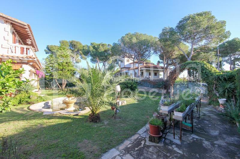 Foto c6eb0d4b-b758-469b-9ff0-9fbe048a9a5f. Country house with heating pool in Banyeres del Penedès