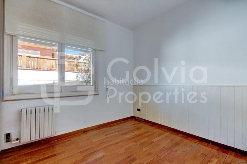 Foto fb4de5d6-5f1f-4367-8544-cbd858b8d191. Casa amb calefacció piscina a Torrent Ballester Viladecans