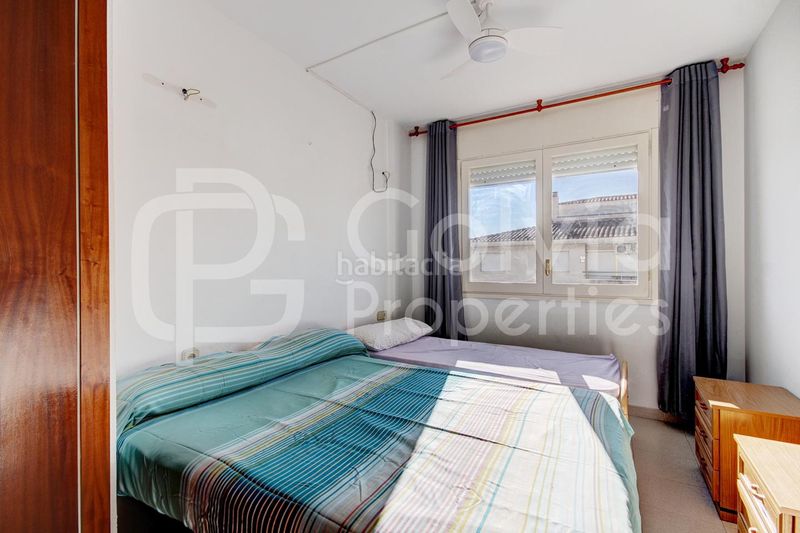 Foto cb26ac25-075d-4c79-ac2a-2af32db683e1. Pis amb aparcament piscina a Segur Platja Segur de Calafell