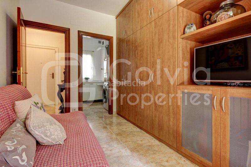 Foto 22aca909-cc90-42a8-8642-d04e5bb24630. Casa adossada amb calefacció aparcament piscina a Gavà