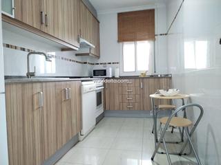 Flat in Sant Jaume d´Enveja. Piso de 83 m2 con 3 habitaciones, parking y trastero
