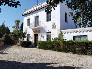 Xalet a Nord. Chalet de  428 m2 con parcela de 3.571 m2. en poblacin