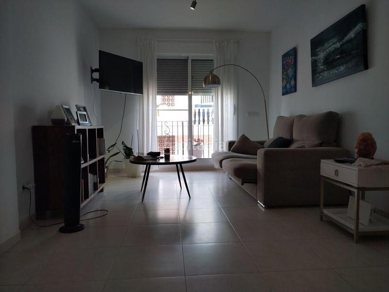 Foto d199af93-c607-42b2-960a-820e02e9eb3d. Piso  de 3 habitaciones, 2 baños y plaza de parking en Camarles