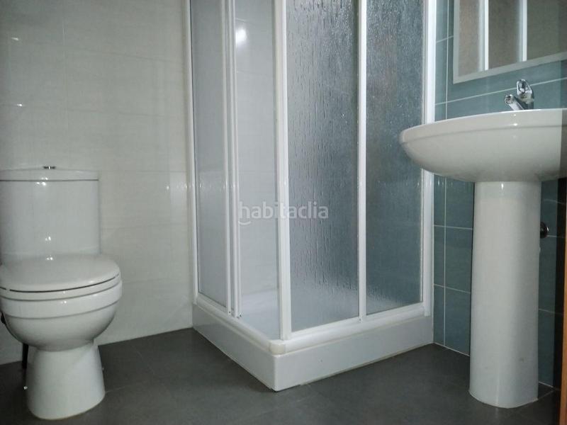 Foto 5dfc962f-f937-4e57-aec6-c184825064a1. Piso  con 3 habitaciones, parking, trastero y solarium en Amposta