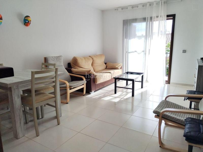 Foto 57b8f83e-bf40-4801-9696-012ac3557ebb. Apartamento  de 2 habitaciones con parking y piscina comunitaria en Sant Jaume d´Enveja