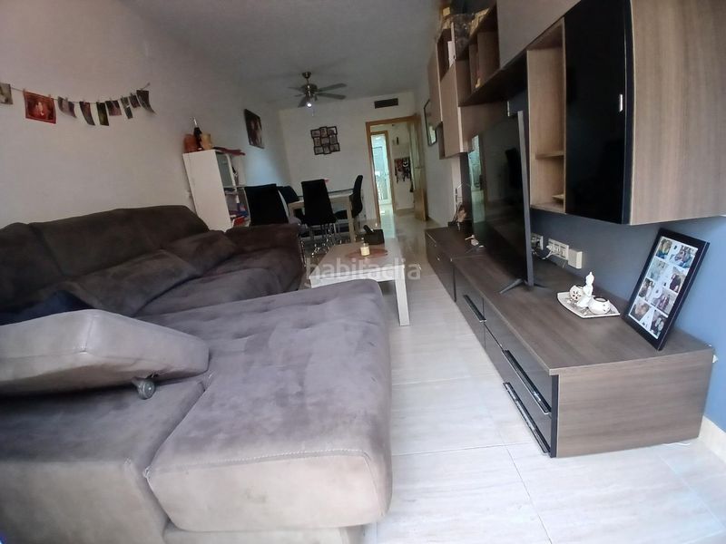 Foto cdd253ef-ff62-4968-a042-c55e5a0efb0a. Pis a Deltebre