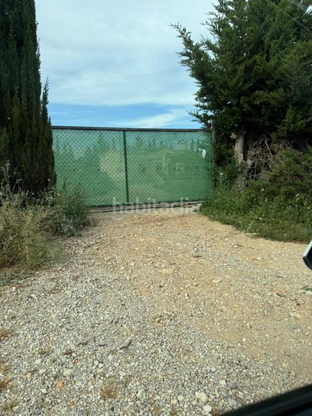 Foto 25e66018-5b43-4c10-be51-a2ad511e08a4. Masia a Camarles