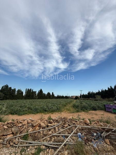 Foto c4a67802-b729-43e7-b177-9ab4252e24e0. Masia a Camarles