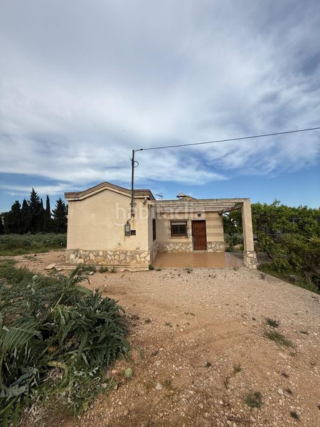 Foto d8323618-4381-4b3a-ad52-112d3f2db38d. Masia a Camarles