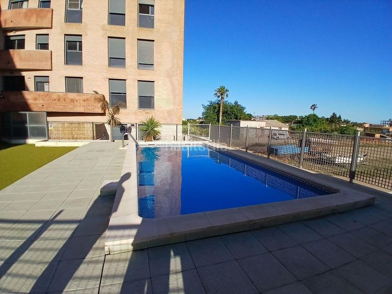 Foto 512878f4-0fde-454f-9c24-b399d0e6699a. Apartament amb calefacció piscina a Deltebre
