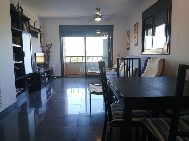 Foto ab207f93-4f85-421a-8fd7-62cc5fe41a89. Apartament amb calefacció piscina a Deltebre