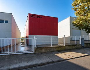 Fabrikhalle in Grau - Quintanes. Nave industrial en venta en el polígono de tosses amposta