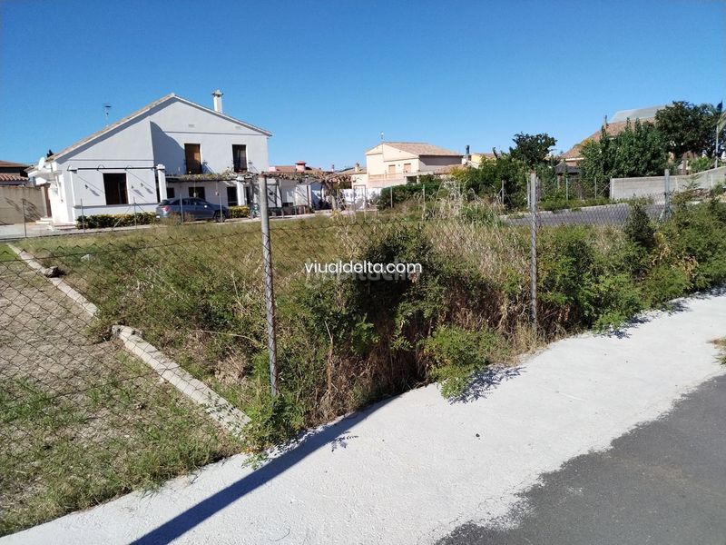 Foto 5e0d24f0-6a18-4d0f-b57b-63460af8cbad. Terreny residencial a Deltebre