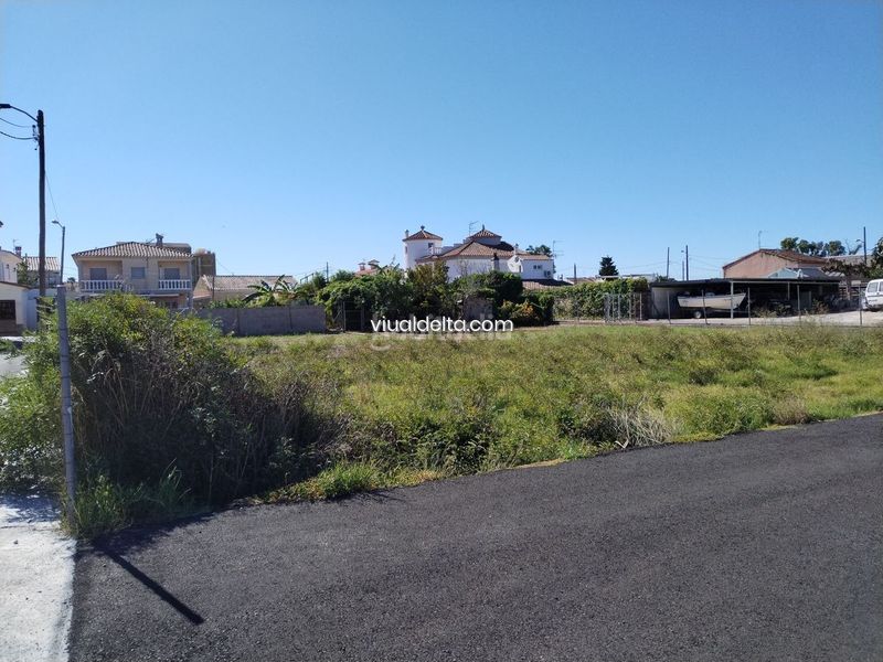 Foto 69a73ce9-eaf3-4dc3-8692-5ed4a42f464a. Terreny residencial a Deltebre