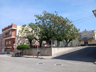 Residential Plot in Masdenverge. Solar urbano de 238 m2 en masdenverge