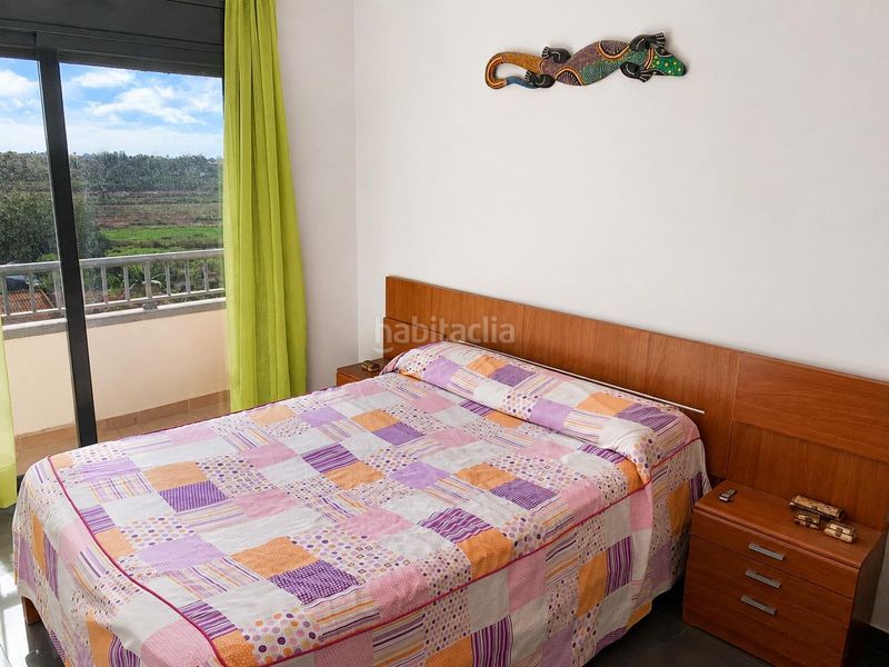 Foto 4905483b-fac5-4545-9975-1de0d23ef746. Pis amb piscina a Deltebre