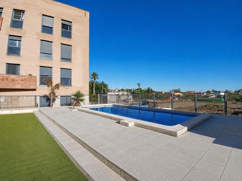 Foto a8d74025-17b6-47a5-b902-21386a591e4e. Pis amb piscina a Deltebre
