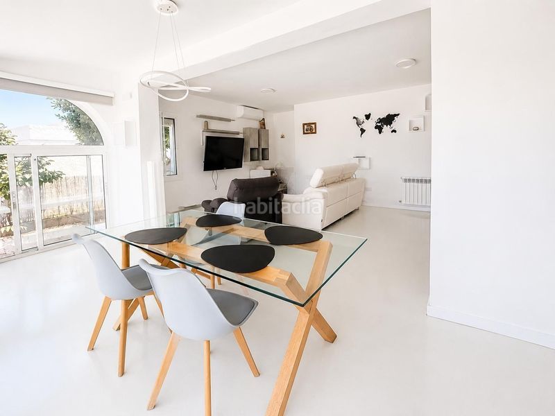 Foto 32db65ed-cee5-4eba-81d2-3c9ef7b29cba. Xalet amb aparcament a Calafat Ametlla de Mar (L´)