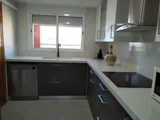 Pis a El Maset. Piso de 116 m2 con 4 habitaciones en el centro de la población