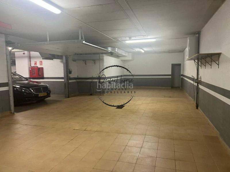 Foto 7b24e8bb-f7b0-437a-aaa5-79b8fd292752. Posto auto in Encamp Encamp