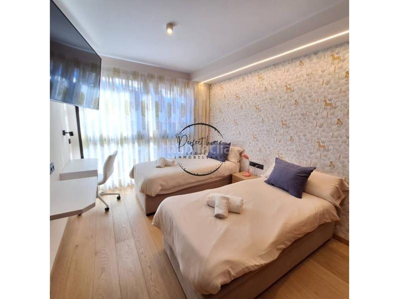 Foto 88e7338f-174a-4887-9f0d-dcfca8c6c022. Rent flat with heating parking in El Tarter Canillo