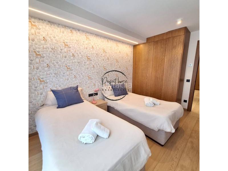 Foto d3b34cbd-63c1-4a58-b340-3ddcb5d5ab87. Rent flat with heating parking in El Tarter Canillo