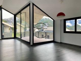 tic  Escs. Fabuloso piso en venta en la massana