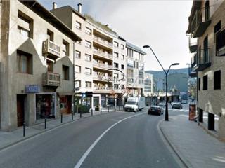 Location Local commercial  Sant  antoni. Local comercial en alquiler en la massana