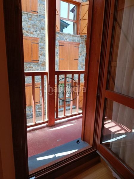 Foto 135e6ad1-958d-48f0-9783-4864a6c77a34. Flat with parking in Soldeu-Incles Canillo