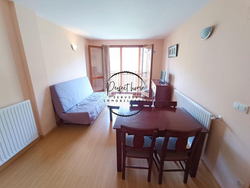 Foto 1f331594-61fd-4a8b-a043-703de7b386a9. Pis amb aparcament a Soldeu-Incles Canillo